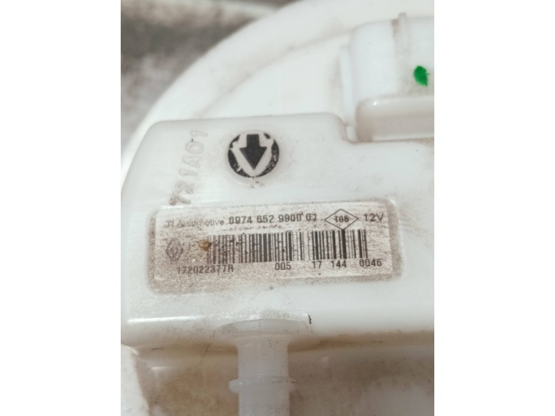 Recambio de bomba combustible para dacia sandero referencia OEM IAM 172022377R 09746529900 