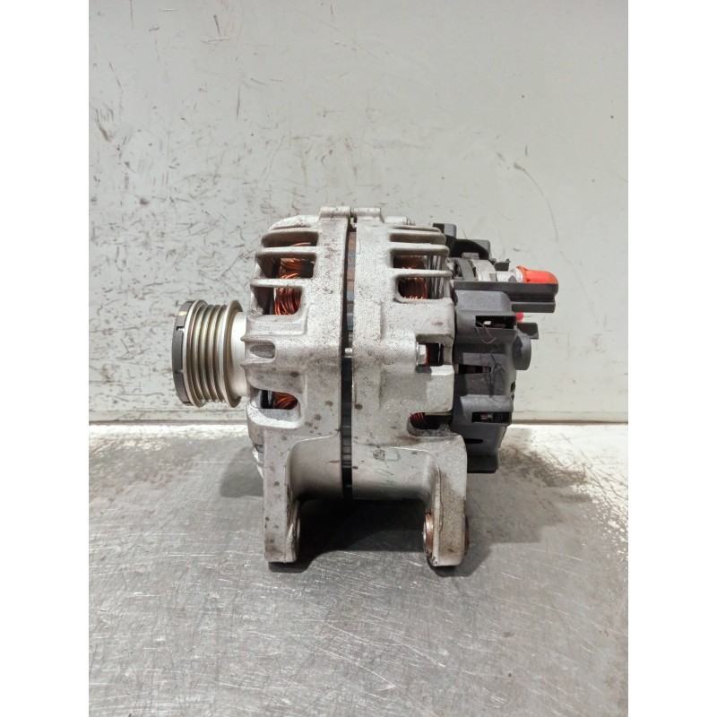 Recambio de alternador para dacia sandero referencia OEM IAM 231007582R 2710910A NRG9S017