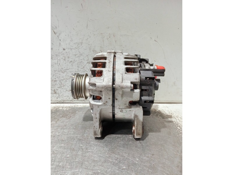 Recambio de alternador para dacia sandero referencia OEM IAM 231007582R 2710910A NRG9S017