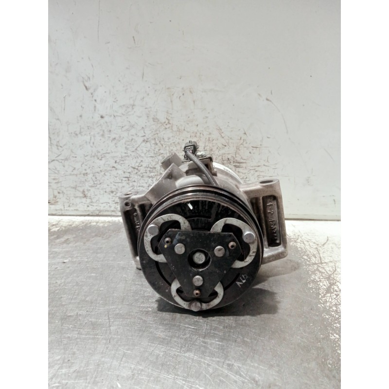 Recambio de compresor aire acondicionado para dacia sandero referencia OEM IAM 926000287R T22318BA 