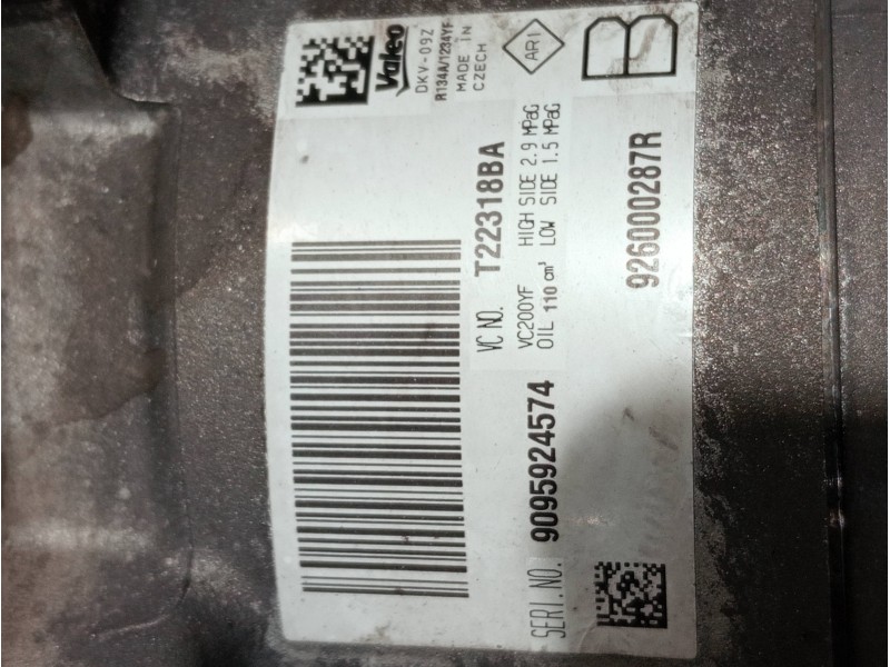 Recambio de compresor aire acondicionado para dacia sandero referencia OEM IAM 926000287R T22318BA 