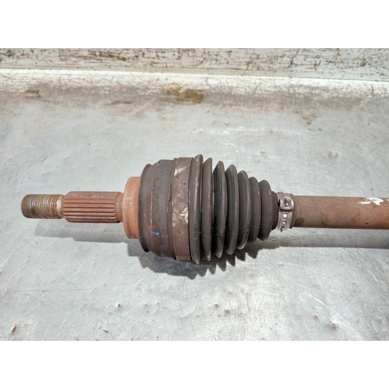 Recambio de transmision delantera derecha para dacia sandero referencia OEM IAM 391009206R  