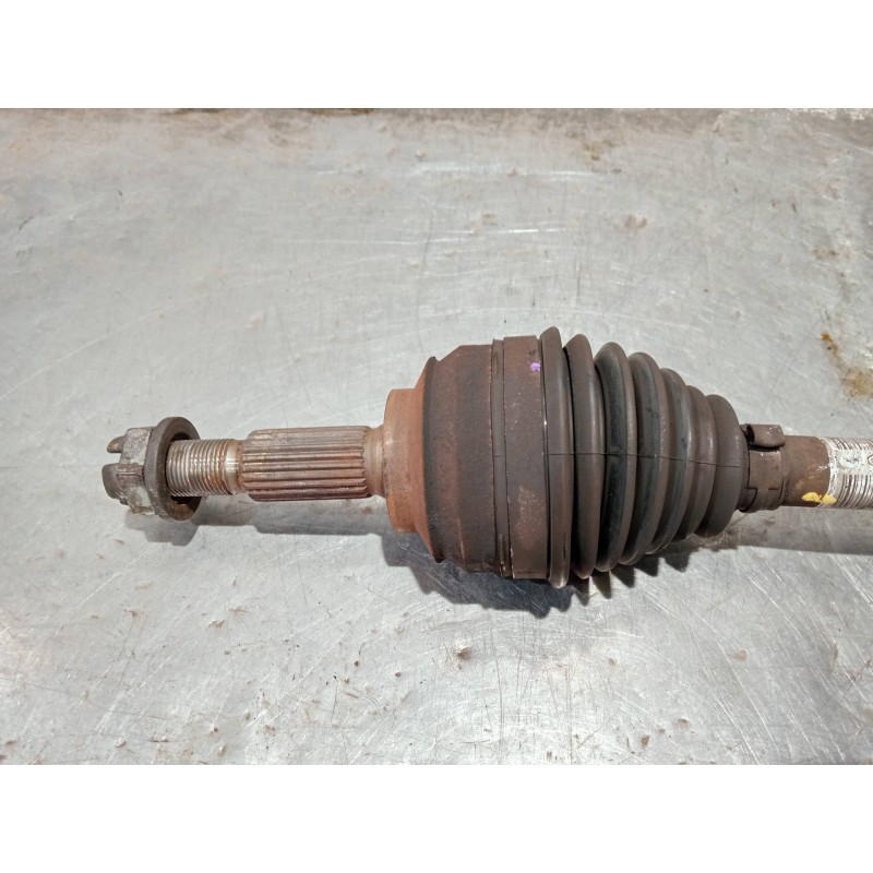 Recambio de transmision delantera izquierda para dacia sandero referencia OEM IAM 391012636R  