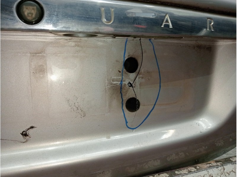 Recambio de tapa maletero para jaguar xj referencia OEM IAM   