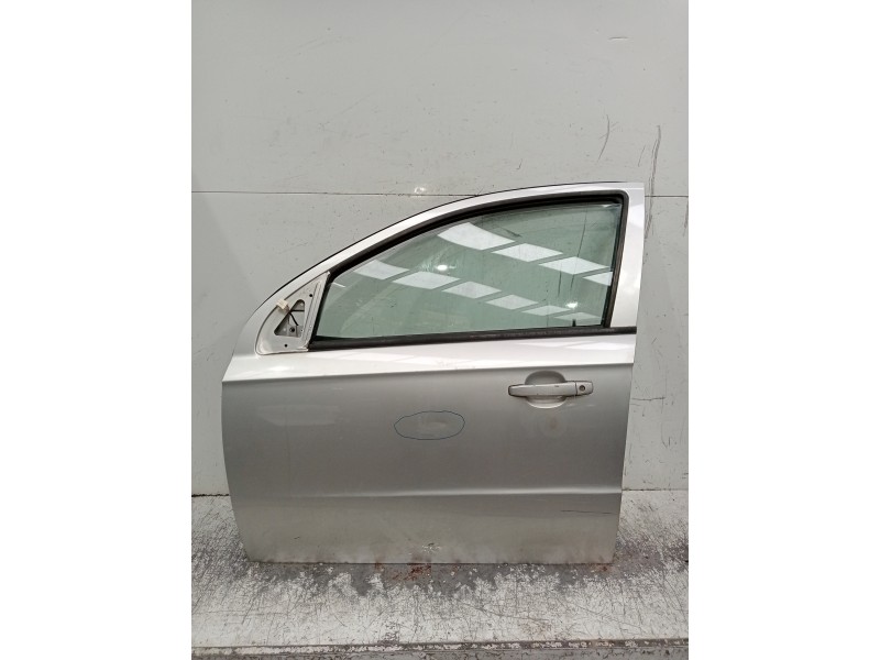 Recambio de puerta delantera izquierda para chevrolet aveo referencia OEM IAM   5P