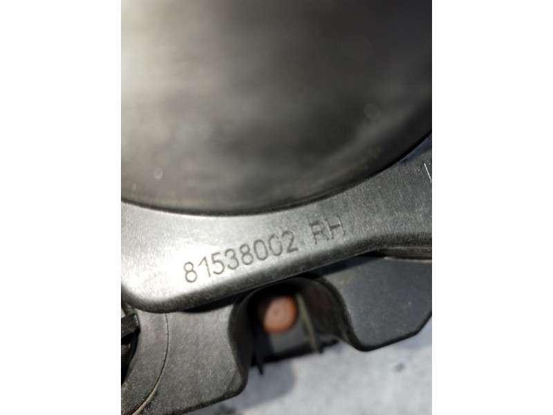 Recambio de faro derecho para fiat 500 312 1.0 hybrid referencia OEM IAM 81538002  