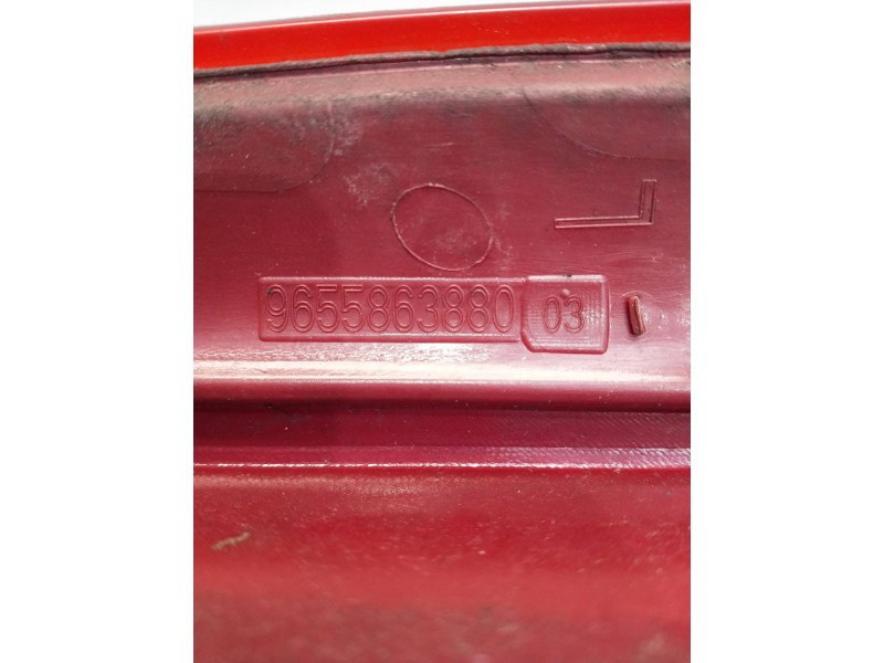 Recambio de piloto trasero izquierdo para citroen c4 berlina referencia OEM IAM 9655863880  