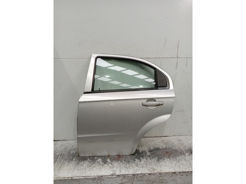 Recambio de puerta trasera izquierda para chevrolet aveo referencia OEM IAM   5P