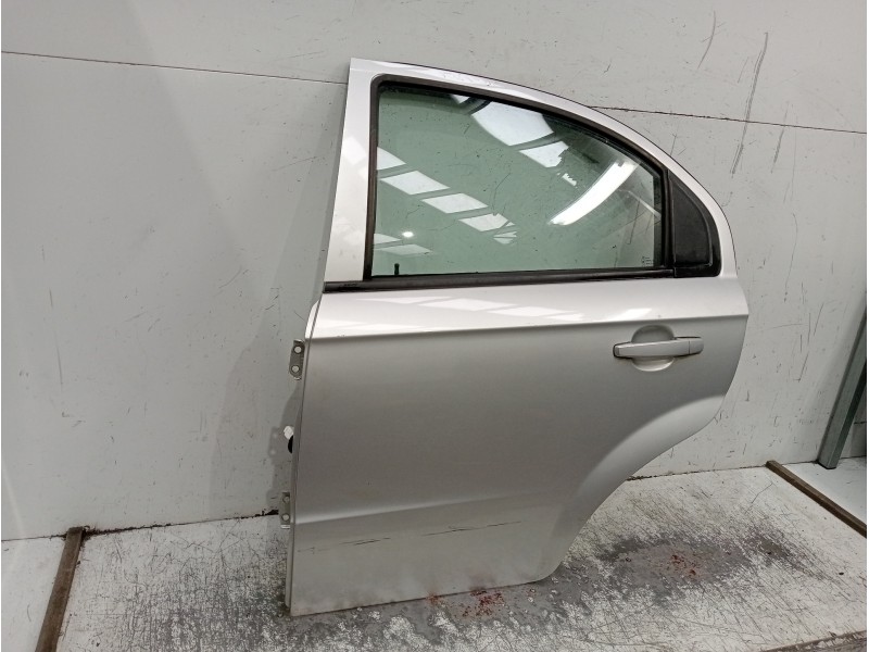 Recambio de puerta trasera izquierda para chevrolet aveo referencia OEM IAM   5P