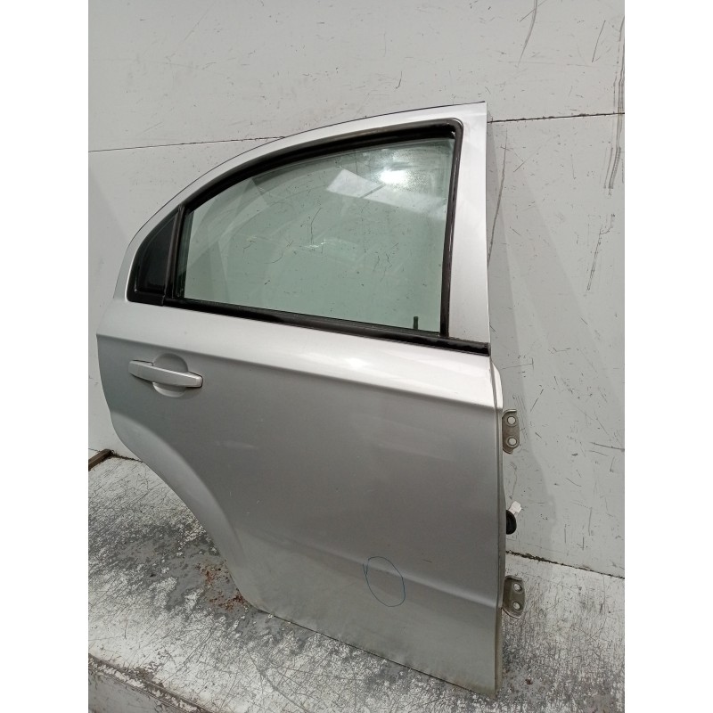 Recambio de puerta trasera derecha para chevrolet aveo referencia OEM IAM  VER FOTOS 5P