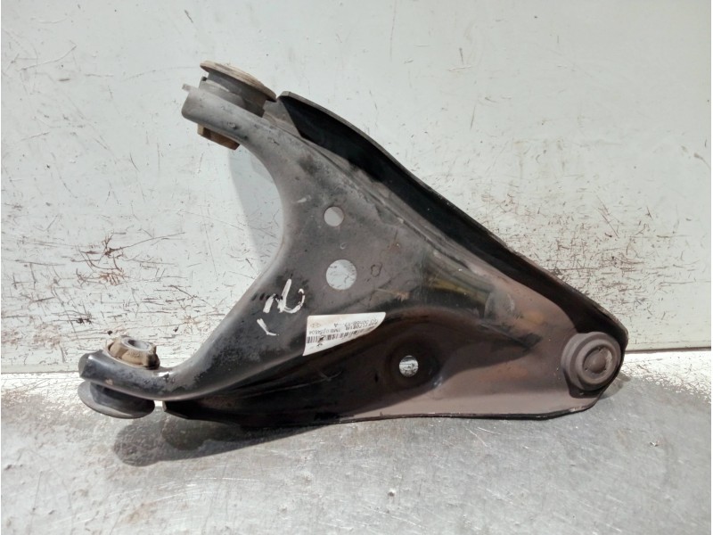 Recambio de brazo suspension inferior delantero izquierdo para dacia sandero referencia OEM IAM 545017081R  