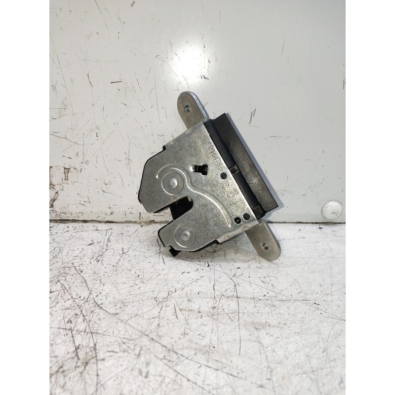 Recambio de motor cierre centralizado porton para fiat 500 312 1.0 hybrid referencia OEM IAM 2161766  