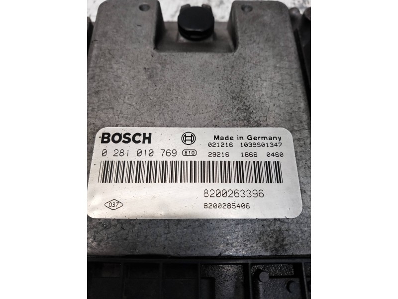 Recambio de centralita motor uce para renault megane ii berlina 5p referencia OEM IAM 0281010769 8200263396 