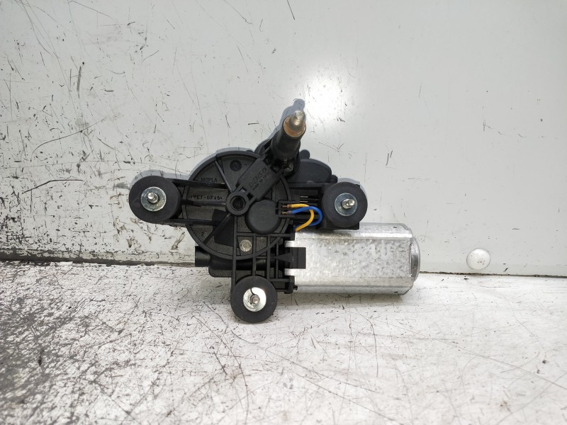 Recambio de motor limpia trasero para fiat 500 312 1.0 hybrid referencia OEM IAM MS2596001371  