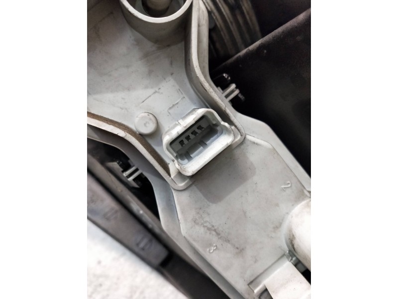 Recambio de piloto trasero izquierdo para renault megane ii berlina 5p referencia OEM IAM   