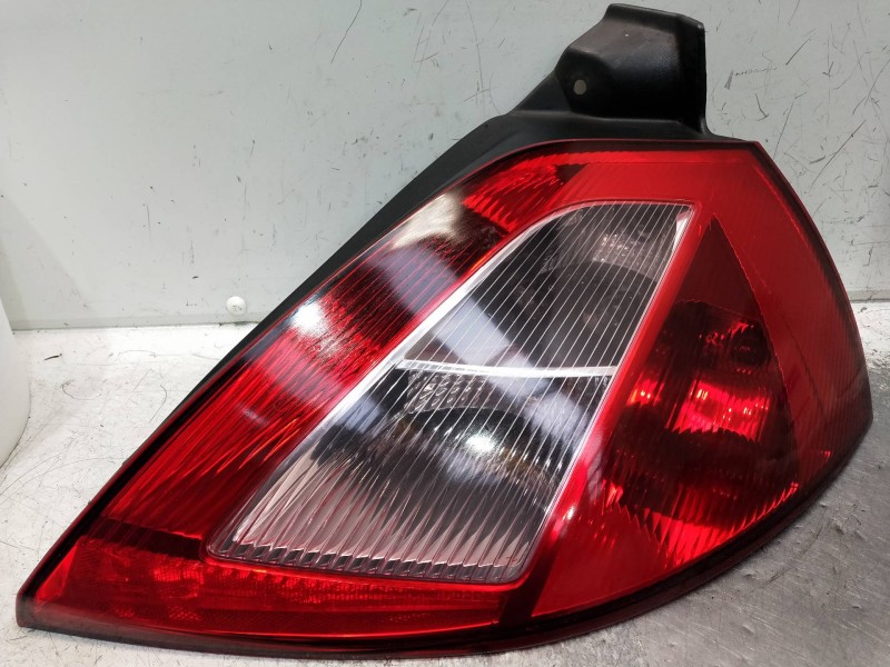 Recambio de piloto trasero derecho para renault megane ii berlina 5p referencia OEM IAM   