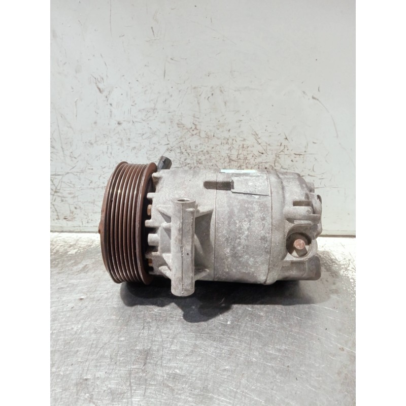 Recambio de compresor aire acondicionado para renault megane ii familiar referencia OEM IAM 8200309193  