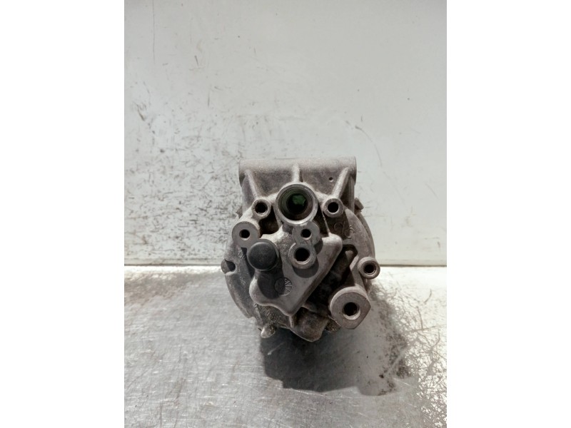 Recambio de compresor aire acondicionado para renault megane ii familiar referencia OEM IAM 8200309193  