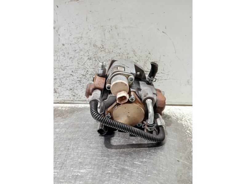 Recambio de bomba inyeccion para mazda 3 lim. (bl) referencia OEM IAM R2AA13800 2940000620 DENSO