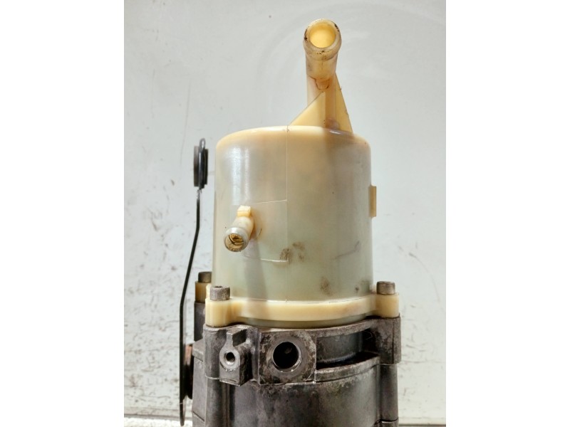 Recambio de bomba direccion para mazda 3 lim. (bl) referencia OEM IAM BBM4JJ301000237A Q3T50982 