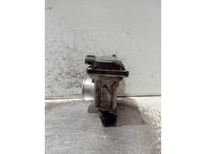 Recambio de caja mariposa para mazda 3 lim. (bl) referencia OEM IAM R2AA136B0  