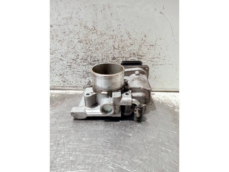 Recambio de caja mariposa para mazda 3 lim. (bl) referencia OEM IAM R2AA136B0  