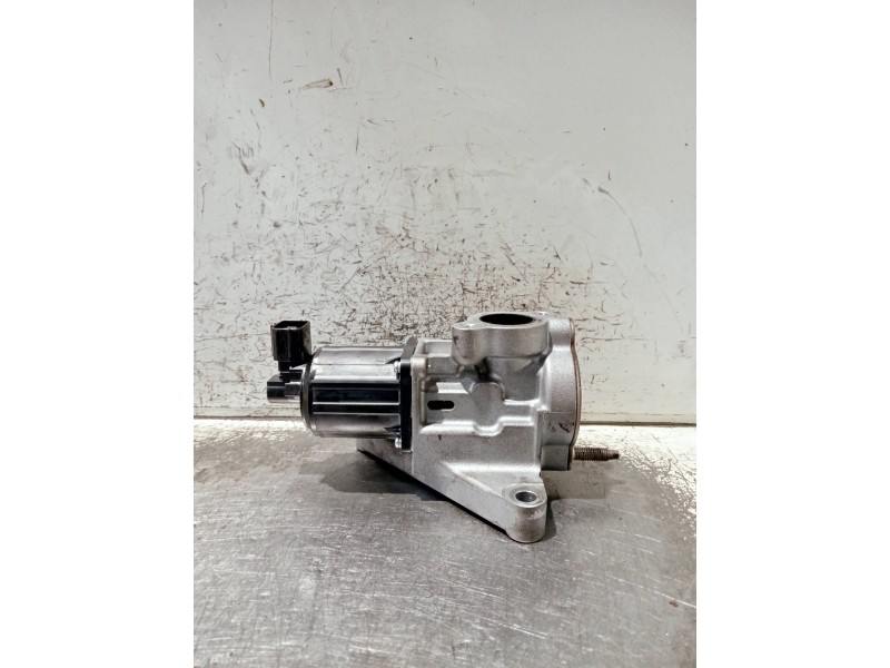 Recambio de valvula egr para mazda 3 lim. (bl) referencia OEM IAM R2AA20300B K5T70873 