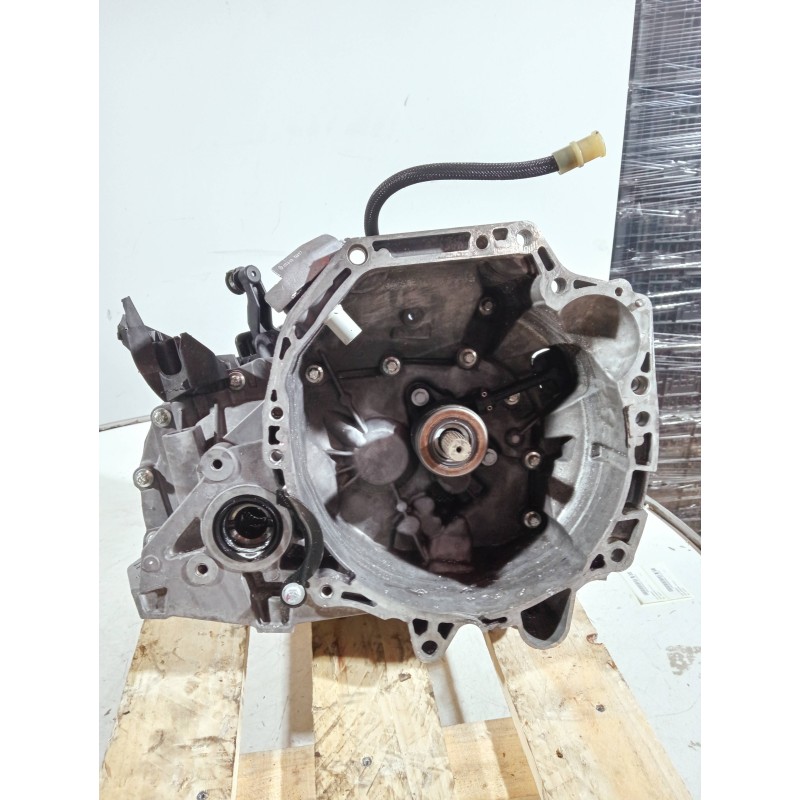 Recambio de caja cambios para dacia sandero referencia OEM IAM JH3372 5025016 5V