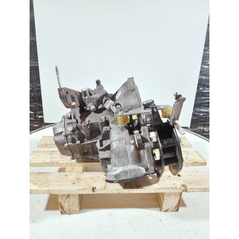 Recambio de caja cambios para chevrolet aveo referencia OEM IAM 5Q 000193 B 8W3944 5V