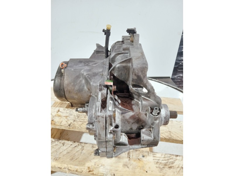 Recambio de caja cambios para renault 5 (b/c40) 1.2 referencia OEM IAM JB4003 S5015103 4V