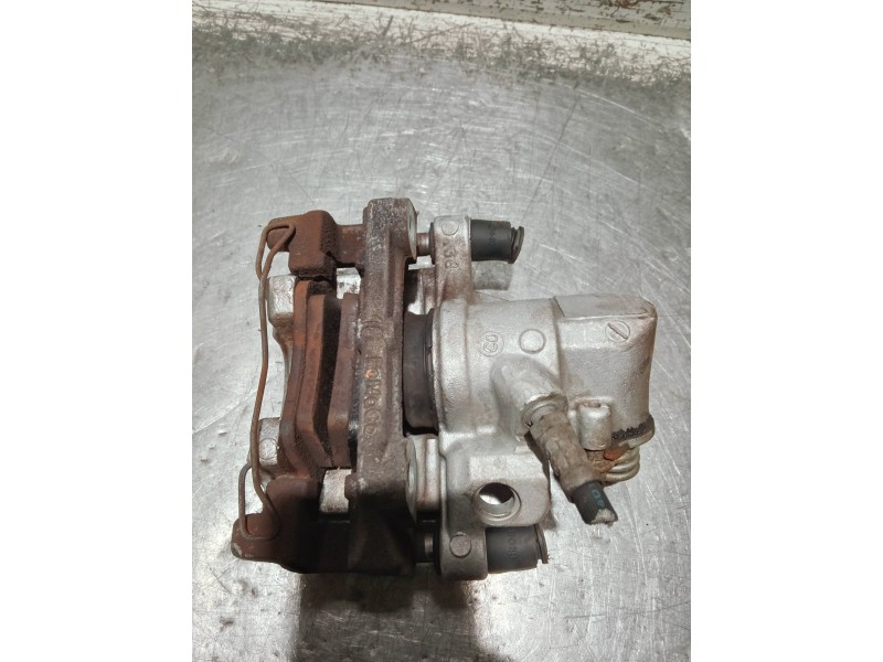Recambio de pinza freno trasera izquierda para mazda 3 lim. (bl) referencia OEM IAM   