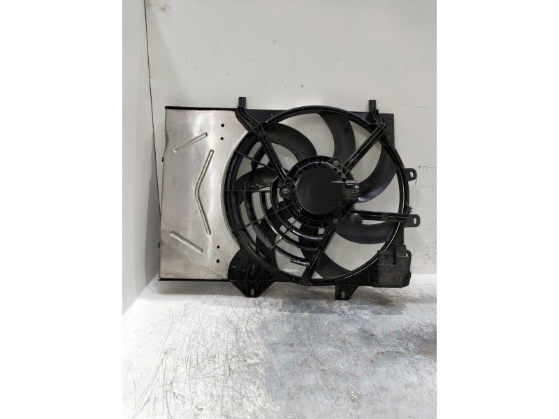 Recambio de electroventilador para citroen c4 cactus referencia OEM IAM T300093 9801666680 