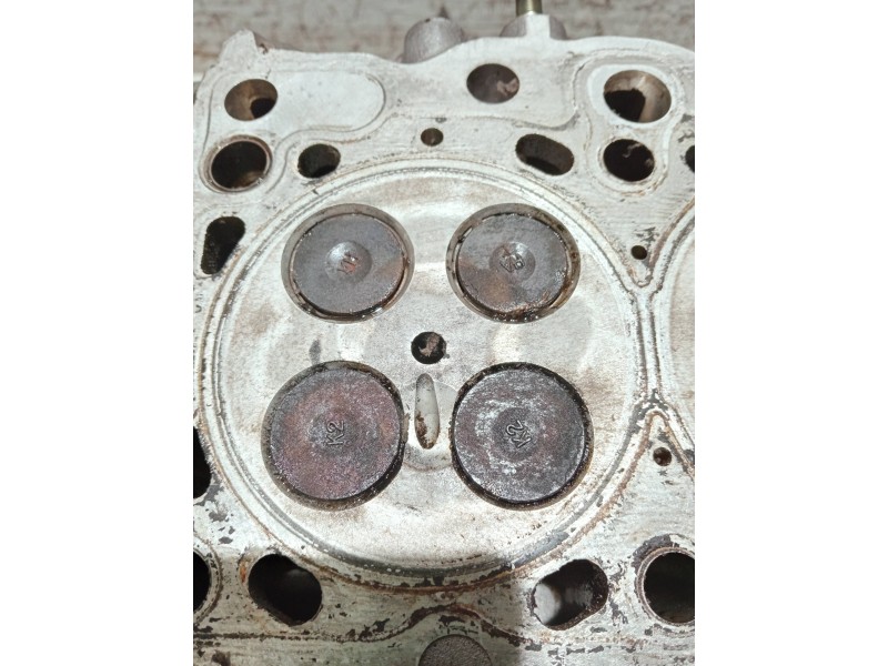 Recambio de culata para mazda 3 lim. (bl) referencia OEM IAM 984B0126 R2 