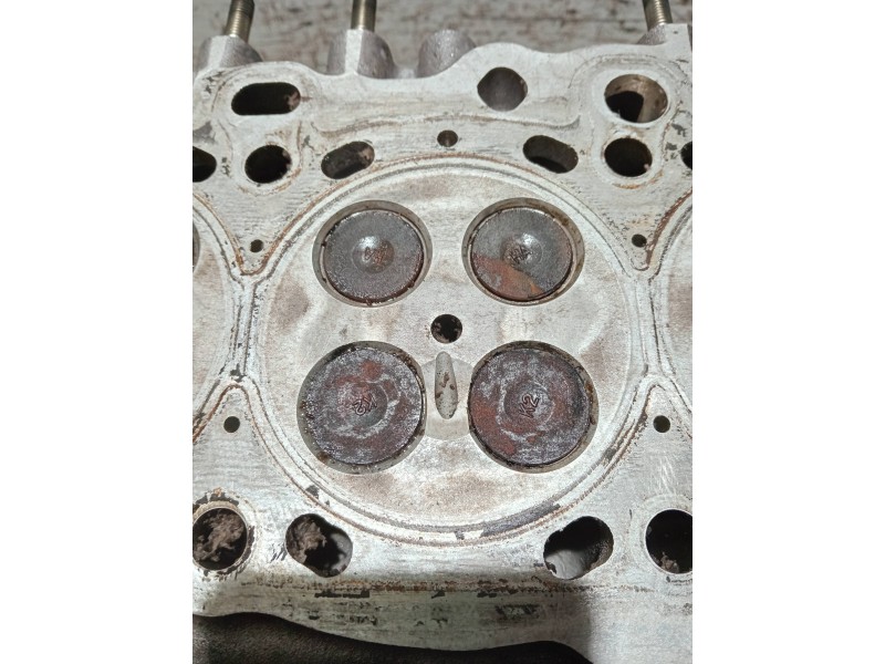 Recambio de culata para mazda 3 lim. (bl) referencia OEM IAM 984B0126 R2 