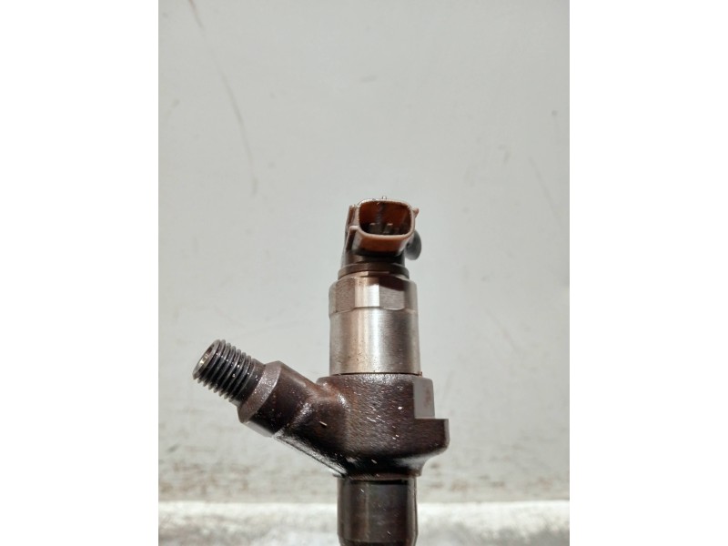 Recambio de inyector para mazda 3 lim. (bl) referencia OEM IAM   
