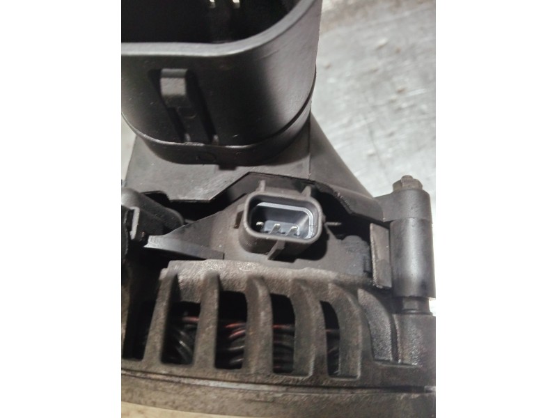 Recambio de alternador para ford mondeo berlina (ge) referencia OEM IAM 1S7TBD  