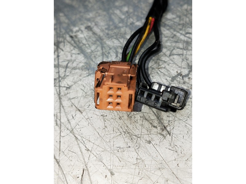 Recambio de retrovisor derecho para citroen c4 cactus referencia OEM IAM   ELÉCTRICO