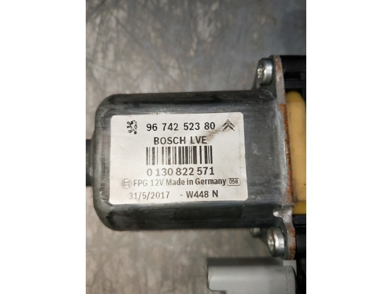 Recambio de elevalunas delantero izquierdo para citroen c4 cactus referencia OEM IAM 9674252380 0130822571 5P