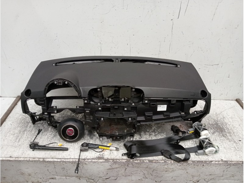 Recambio de kit airbag para fiat 500 312 1.0 hybrid referencia OEM IAM 61924331H  VER FOTOS