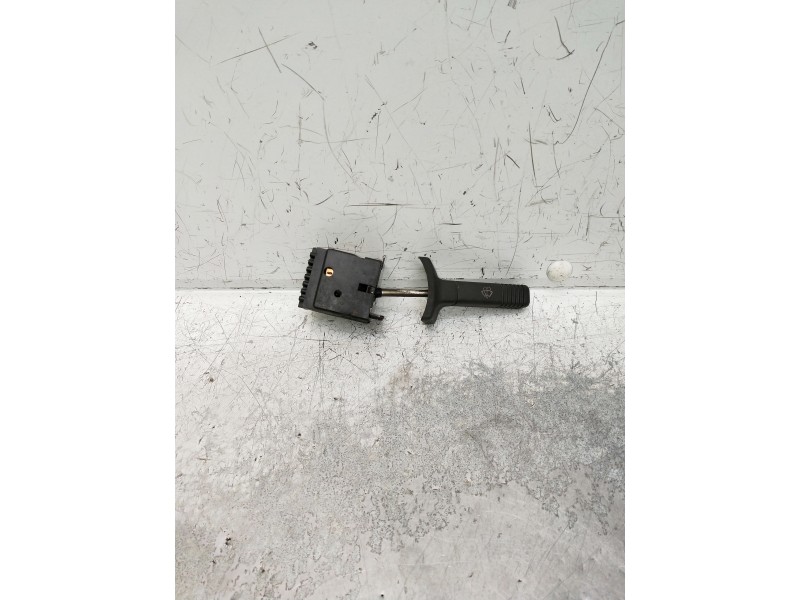 Recambio de mando limpia para renault 5 (b/c40) 1.2 referencia OEM IAM   