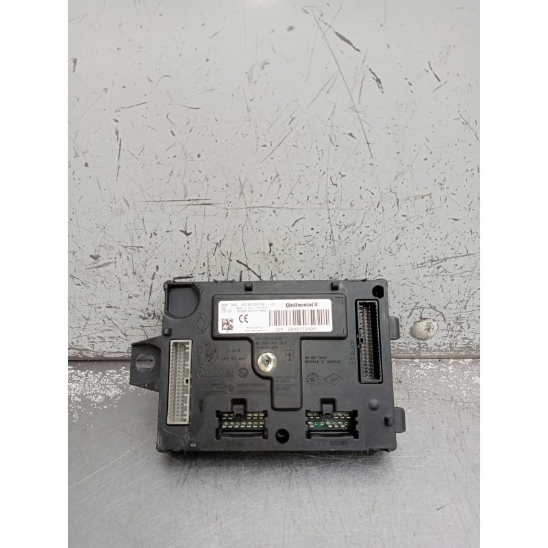 Recambio de modulo electronico para dacia sandero referencia OEM IAM 284B17940R A2C9226508 