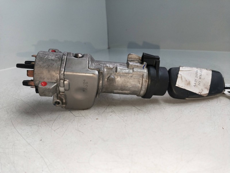 Recambio de conmutador de arranque para audi a4 berlina (8e) referencia OEM IAM 4B0905851Q  