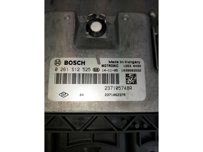 Recambio de centralita motor uce para smart forfour referencia OEM IAM 0261S12525 237105748R 237106237R