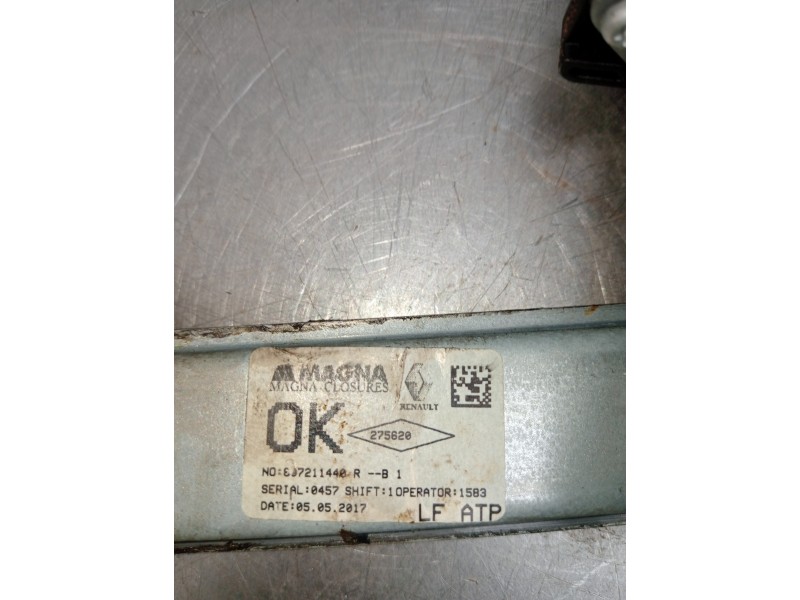 Recambio de elevalunas delantero izquierdo para dacia sandero referencia OEM IAM 807211440R  