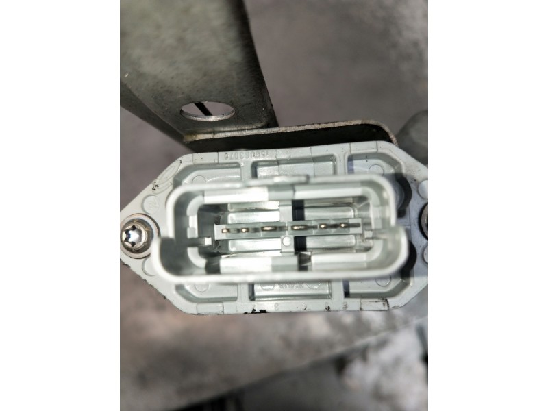 Recambio de elevalunas delantero derecho para smart forfour referencia OEM IAM 12800149106A 01067416 5P