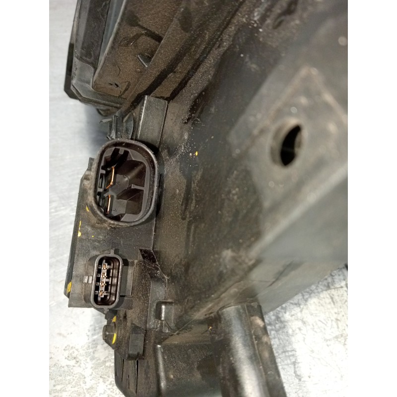 Recambio de electroventilador para dacia sandero referencia OEM IAM 8240636  