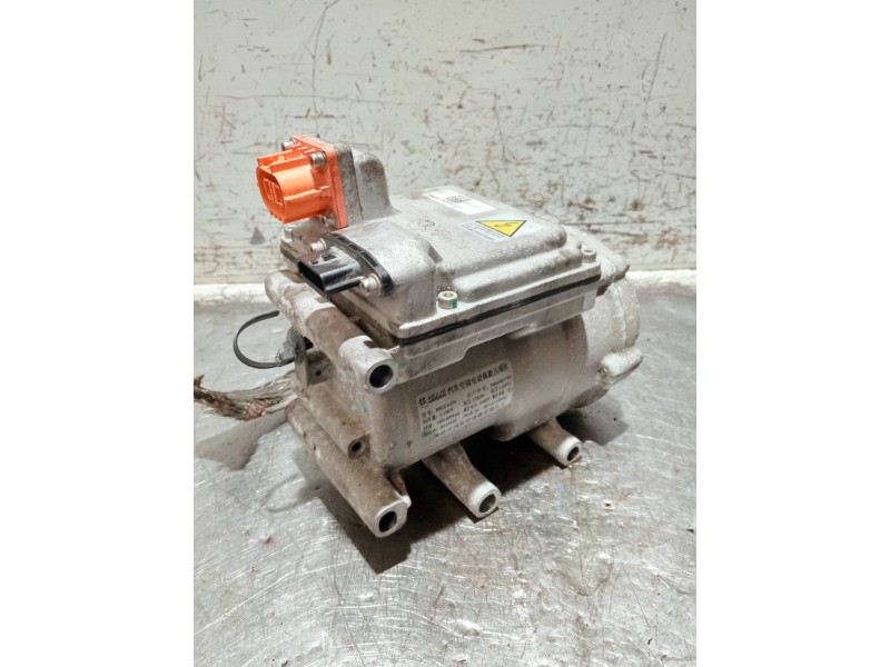 Recambio de compresor aire acondicionado para dacia spring referencia OEM IAM 926006978R  