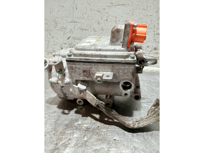 Recambio de compresor aire acondicionado para dacia spring referencia OEM IAM 926006978R  