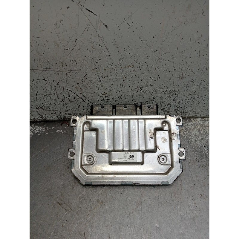 Recambio de centralita motor uce para dacia sandero referencia OEM IAM 237109612R 237108697R 
