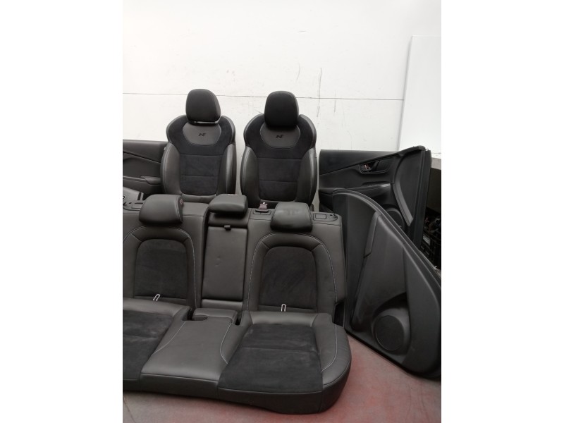 Recambio de juego asientos completo para hyundai kona n os referencia OEM IAM   ELECTRICOS